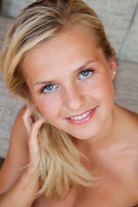 Pretty Nude Galleries