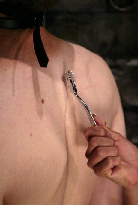 Men In Pain starring Elliot Skellington, Isis Love Nude XXX