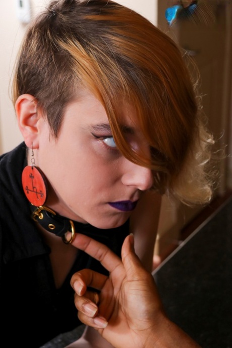 Grooby Girls performed by Aeva Rhone, Soldier Boi XXX Images