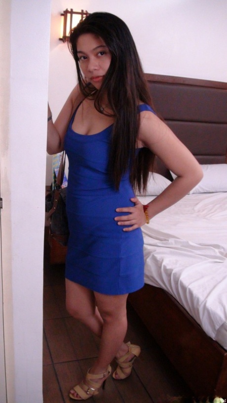 Adorable Filipina Sheree Pineda enjoys POV sex before posing naked